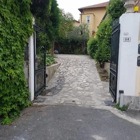 Con Giardino A Due Passi Dal Mare Quarto em Acomodações Particulares Imperia