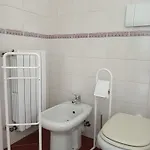 Con Giardino A Due Passi Dal Mare Imperia