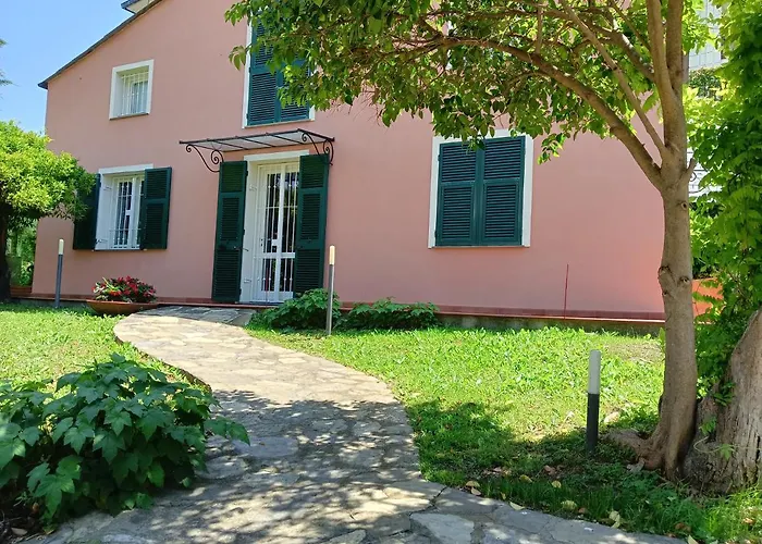 Homestay Con Giardino A Due Passi Dal Mare Imperia